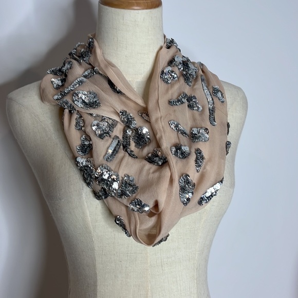 THurley snood with bling - Picture 5 of 5